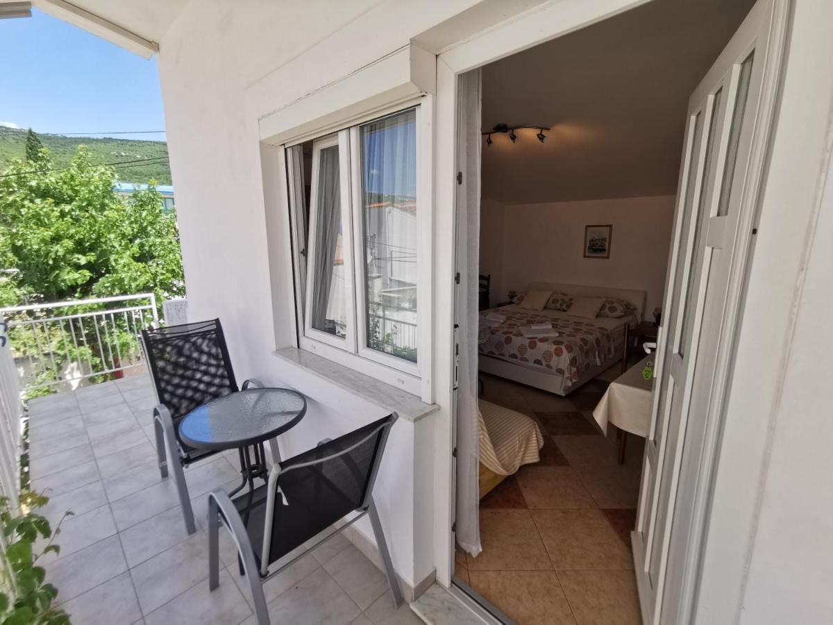 Studio Apartments Jasminka Селце Екстериор снимка