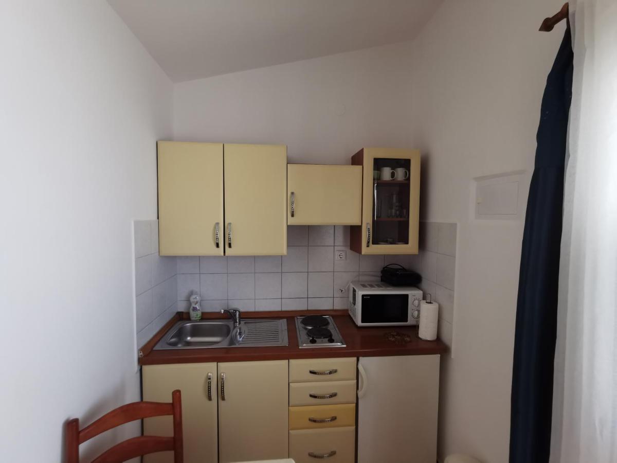 Studio Apartments Jasminka Селце Екстериор снимка