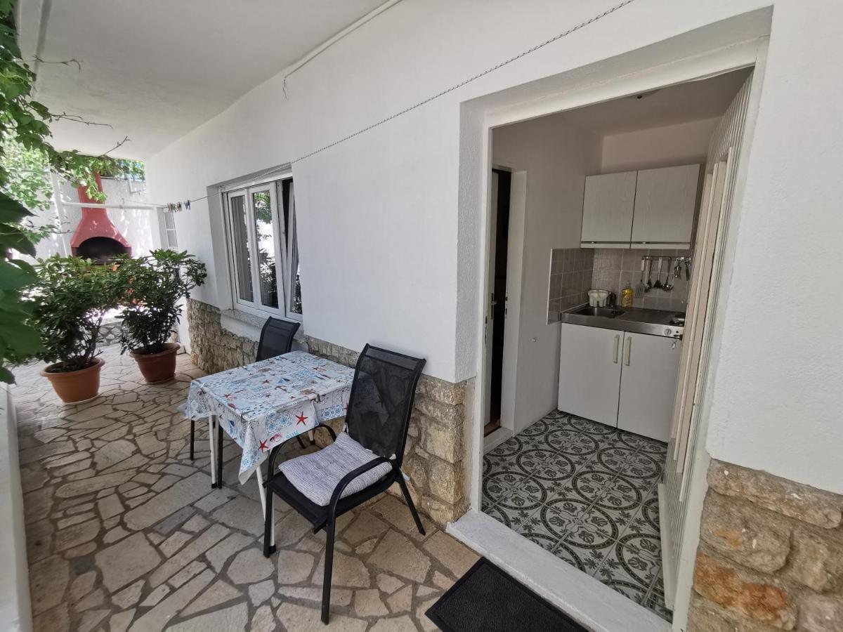 Studio Apartments Jasminka Селце Екстериор снимка