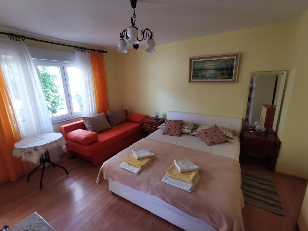 Studio Apartments Jasminka Селце Екстериор снимка